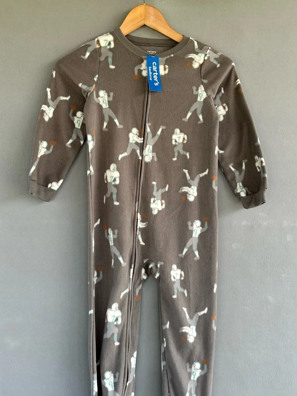 🎉5 for $45🎉 NWT Carters fleece footed pajama boys size 6